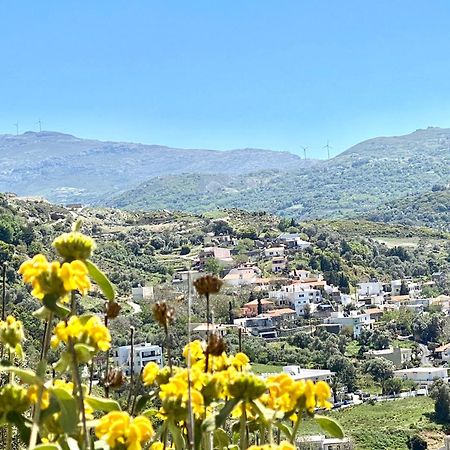 Costas Inn Spílion Buitenkant foto