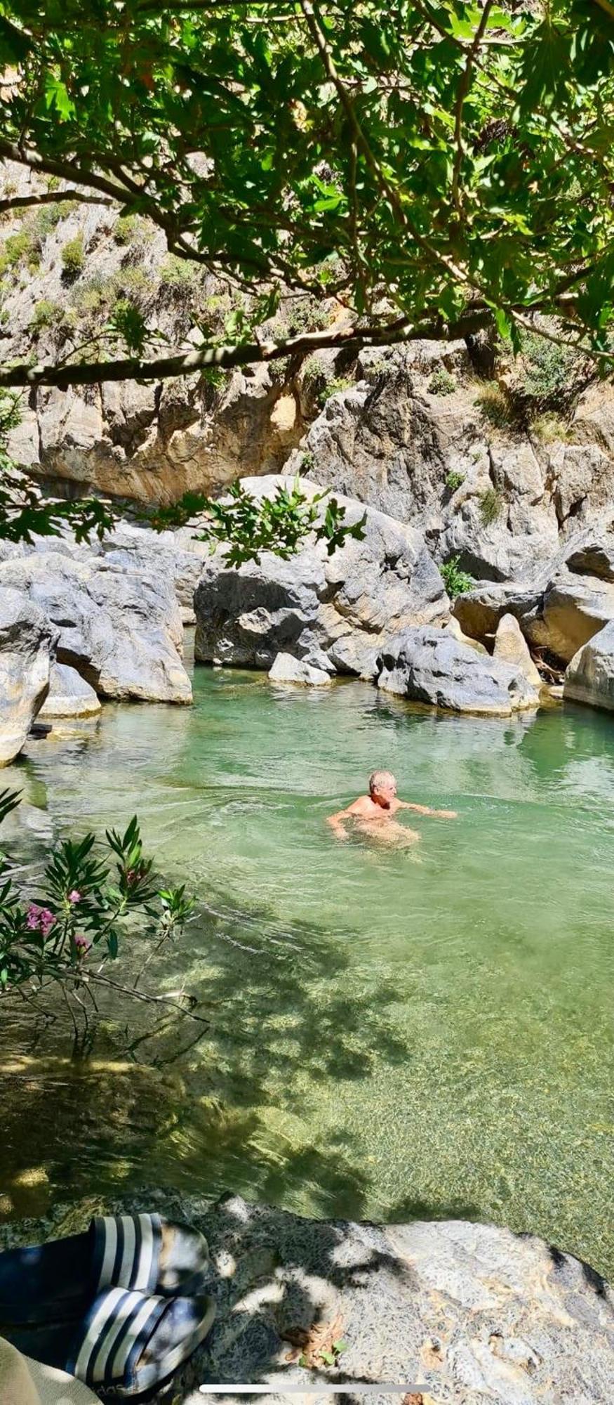 Costas Inn Spílion Buitenkant foto